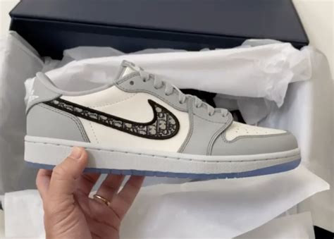 air jordan 1 low dior prix|Dior jordan 1 low sneakers.